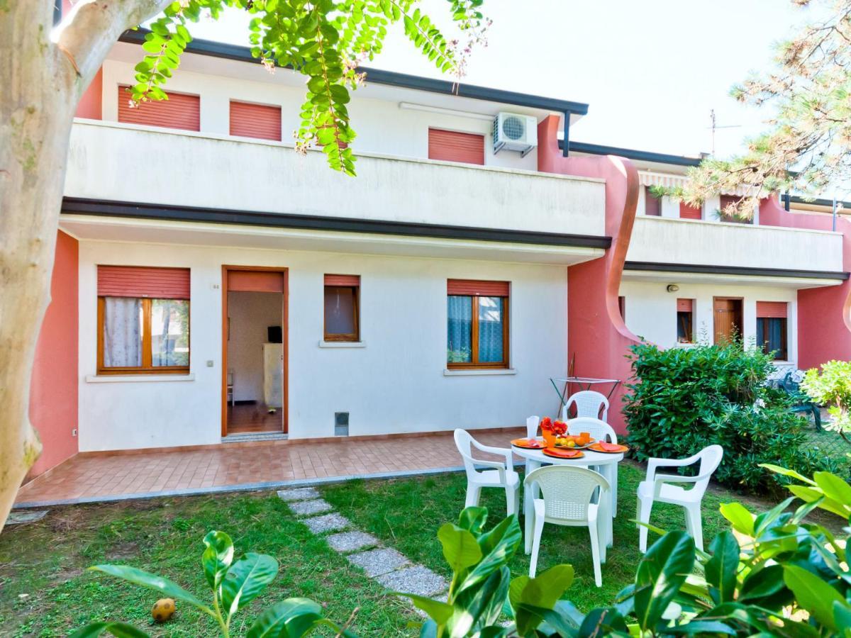 Apartment Villaggio Azzurro-1 By Interhome Bibione Exterior photo